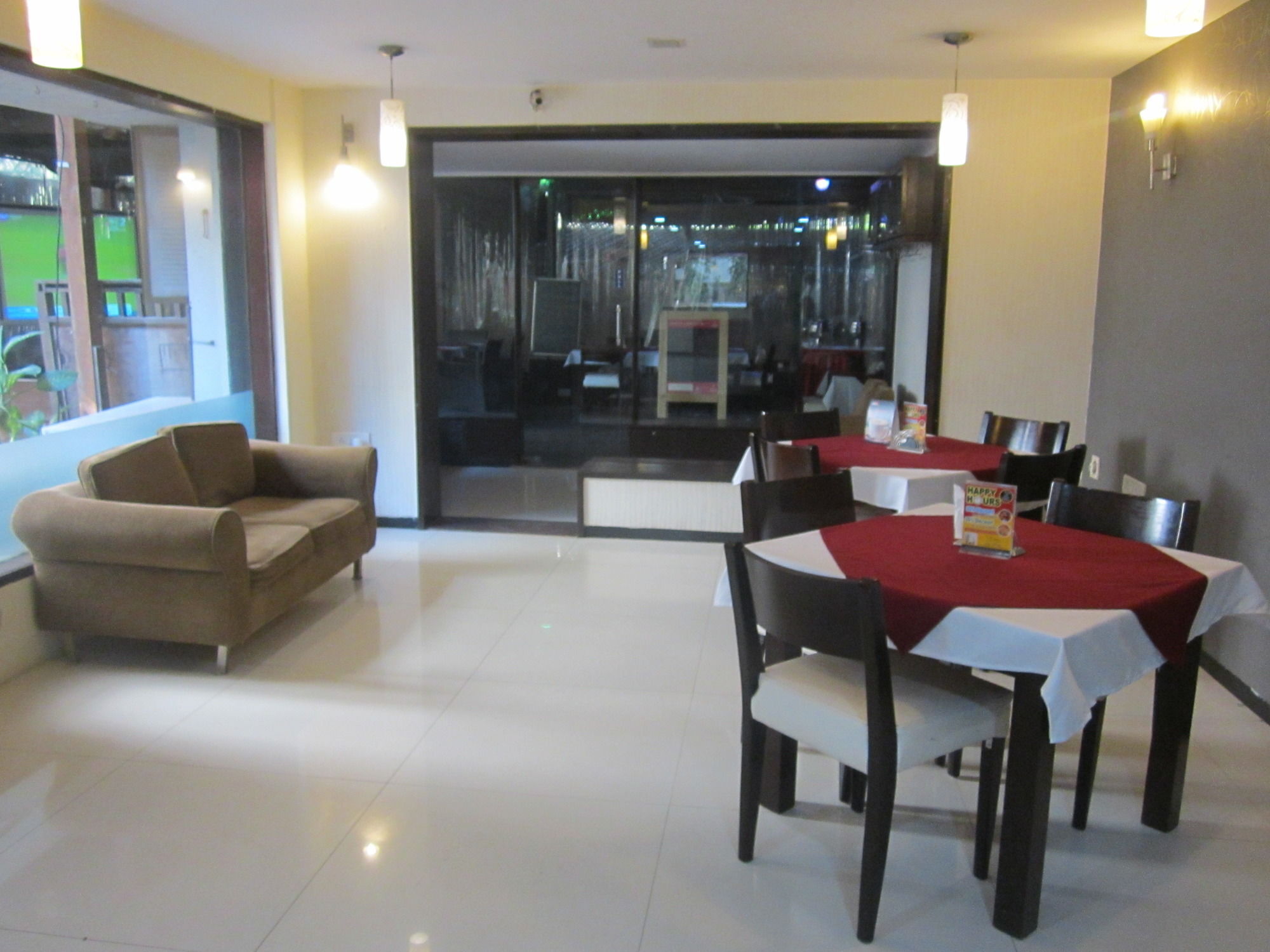 Hotel Orritel West Mumbai Dış mekan fotoğraf